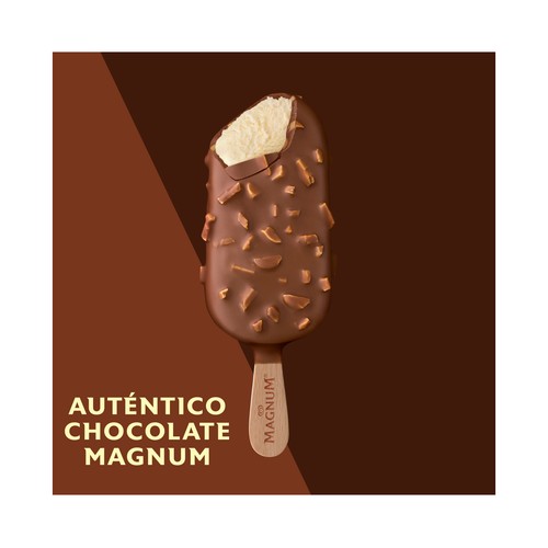 MAGNUM Helado de vainilla recubierto de chocolate con leche y almendras 4 x 110 ml.