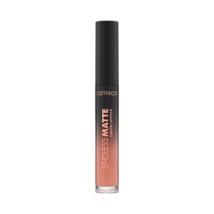 CATRICE Endless matte tono 010 Get undressed, beige rosado claro Barra de labios líquida mate.