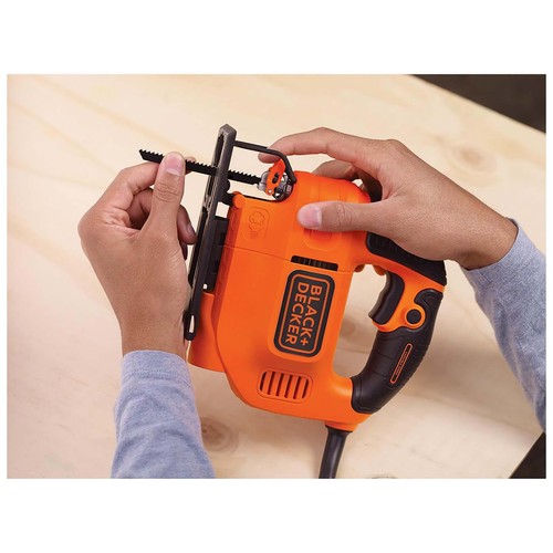 Sierra de calar 520W, velocidad variable, BLACK + DECKER KS701E.