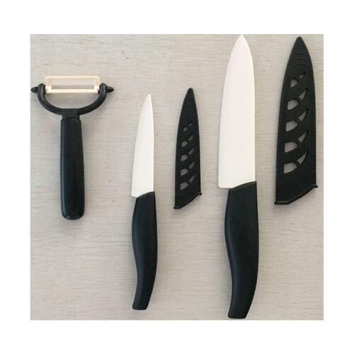 Set de 2 cuchillos de cerámica de 10 y 15cm con funda mas pelador, ACTUEL.