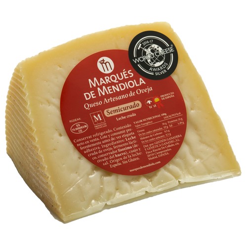 MARQUÉS DE MENDIOLA Queso de oveja semicurado artesano, cuña.