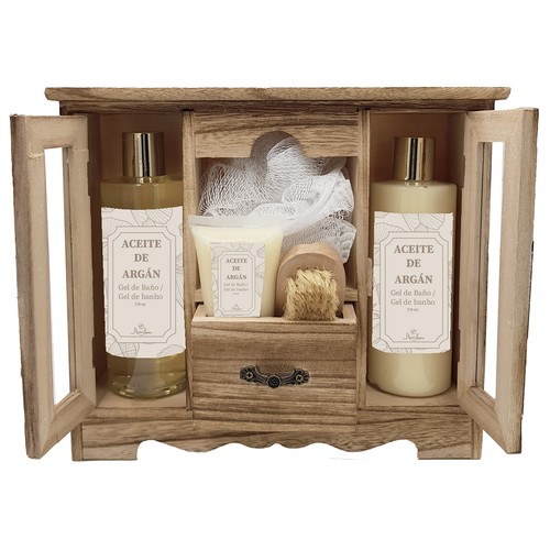 MARIA AYORA Aceite de argán Armarito con productos para el baño.