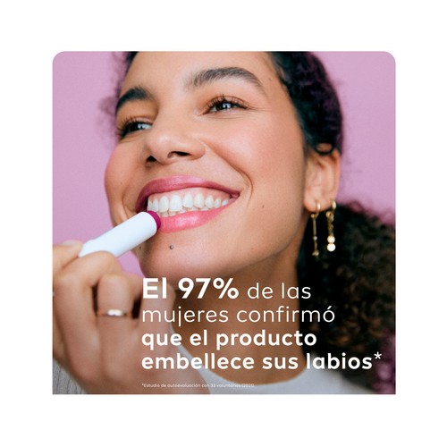 LIPOSAN Black berry shine Protector (bálsamo) labial hidrtante, con aroma a moras.