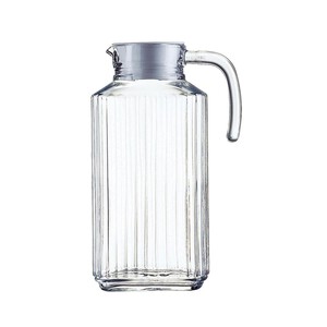 Imagen de Jarra para agua Quadro, con capacidad de 1.7 litros y fabricada en vidrio tranparente LUMINARC.
