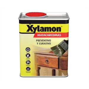 XYLADECOR Tratamiento especial anti carcoma 750ml.