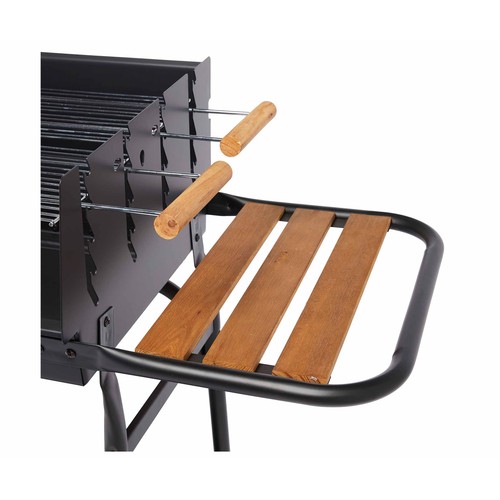 Barbacoa de carbón con 2 bandejas madera y ruedas, 125x56x94cm. GARDEN STAR ALCAMPO.