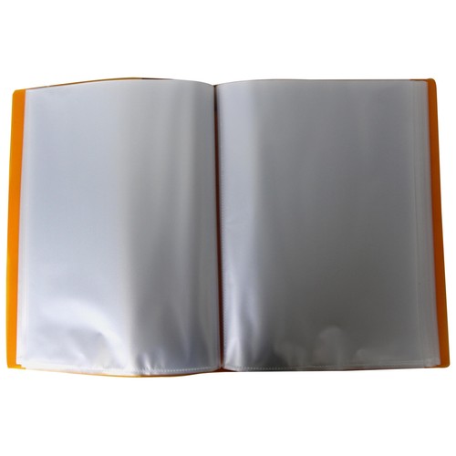 Carpeta clasificadora con 80 fundas tamaño A4 con tapas de poliuretano rígido. PRODUCTO ALCAMPO.