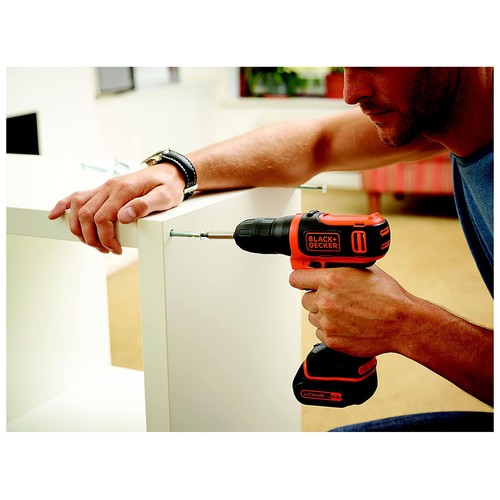 Taladro atornillador a batería litio 10,8V, BLACK + DECKER BDCD12.
