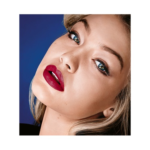 MAYBELLINE Color sensational Tono 547 Barra de labios con acabado nítido y sensual.