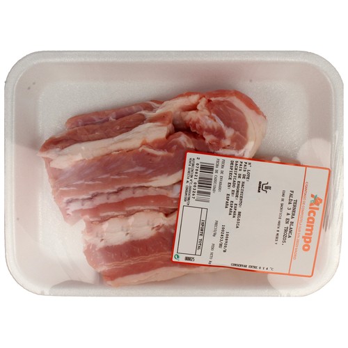 Bandeja de falda de 3ª de ternera blanca cortada en trozos