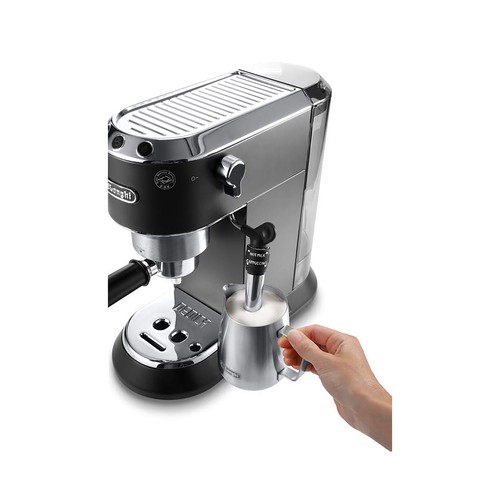 Cafetera espresso DE`LONGHI Dedica EC 685.B negra, presión 15bar, café molido o monodosis, depósito 1,3L.
