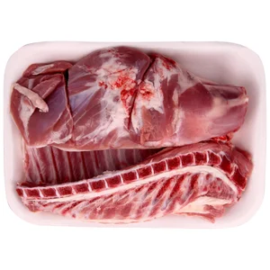 Cuartos de cabrito ideales para asar.