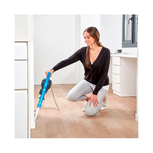 Aspirador escoba 3 en 1 con cable BLACK & DECKER BXVMS600E, 600W, Color azul.