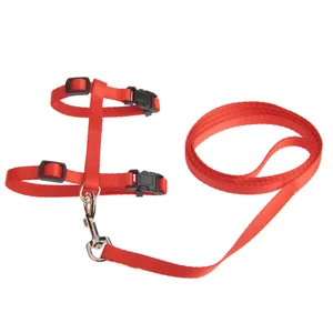 PRODUCTO ALCAMPO Set de arnés y correa rojo 1cm X 120cm