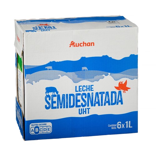 AUCHAN Leche semidesnatada de vaca 6 x 1 l Producto Alcampo.