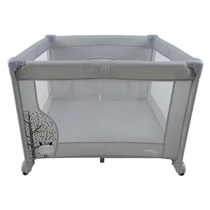 Parque cuadrado ASALVO, 98x98x79 cm, de 0 a 15 kg.