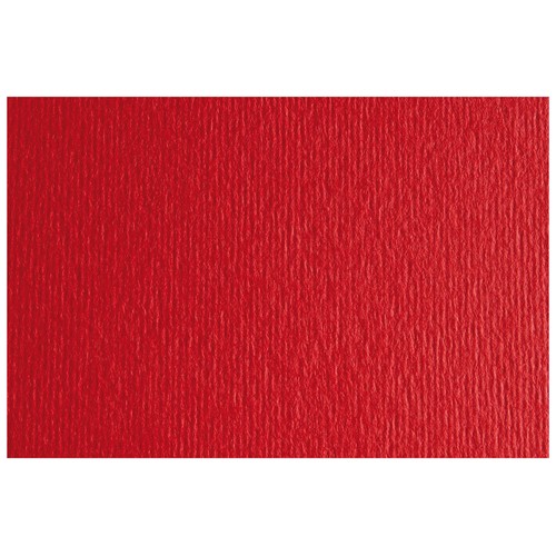 Cartulina con 2 texturas, una lisa y otra rugosa, color sólido rojo, tamaño 50x70cm, SADIPAL.