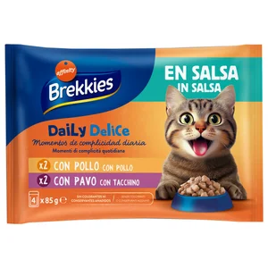 BREKKIES Alimento húmedo de gatos con salsa, pollo y pavo 4X85gr