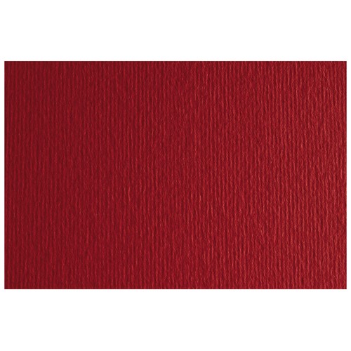 Cartulina con 2 texturas, una lisa y otra rugosa, color sólido cereza, tamaño 50x70cm, SADIPAL.