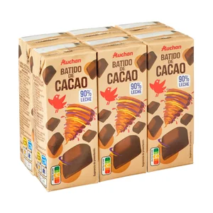 AUCHAN Batido con sabor a chocolate, elaborado con un 90% de leche 6 x 200 ml Producto Alcampo.