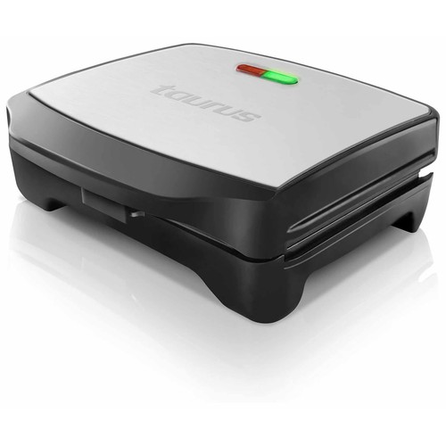 Sandwichera Grill TAURUS Miami Premium, 900W, 3 placas intercambiables.