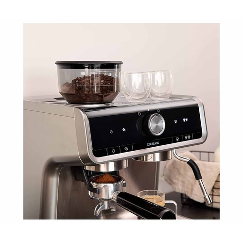 Cafetera espresso manual CECOTEC Power Espresso 20 Barista Cream.
