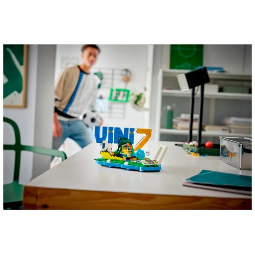 LEGO Editions. 43027, Vini Jr.: Fenómenos del Fútbol.