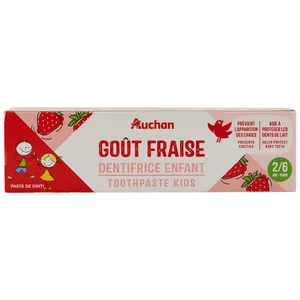 PRODUCTO ALCAMPO Pasta de dientes infantil ( a partir de 2 años), con flúor y sabor a fresa 50 ml.