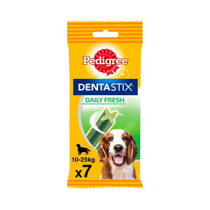 Imagen de PEDIGREE Snacks dental para perros de talla mediana con aroma a fresco PEDIGREE DENTASTIX 7 uds. 180 g.