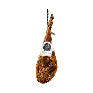 CUMBRE REAL Jamón de cebo ibérico (50% raza ibérica) CUMBRE REAL pieza de 7 a 7.5 kilos (peso aproximado).