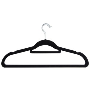 Imagen de Set de 3 perchas de plástico con barra y gancho cromo giratorio, color negro, ACTUEL.