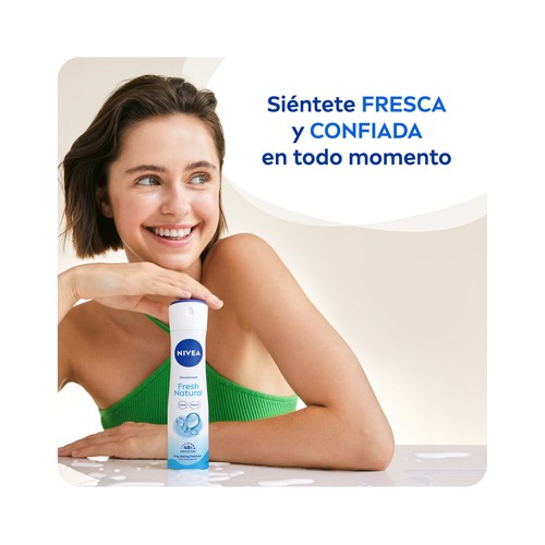 NIVEA Fresh natural Desodorante en spray para mujer, sin sales de aluminio 150 ml.