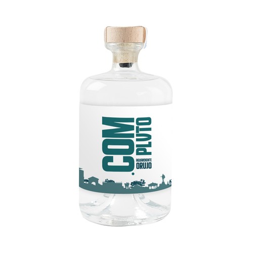 COMPLVTO Aguardiente de orujo gallego, elaborado y embotellado en la Comunidad de Madrid COMPLVTO botella de 70 cl.