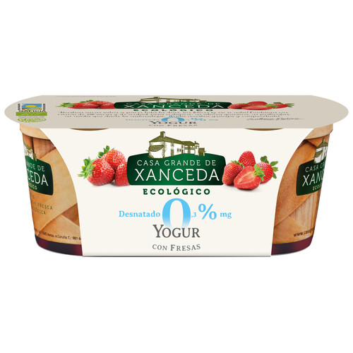 CASA GRANDE DE XANCEDA Yogur ecológico desnatado con fresas CASA GRANDE DE XANCEDA pack de 2 uds. de 125 g.