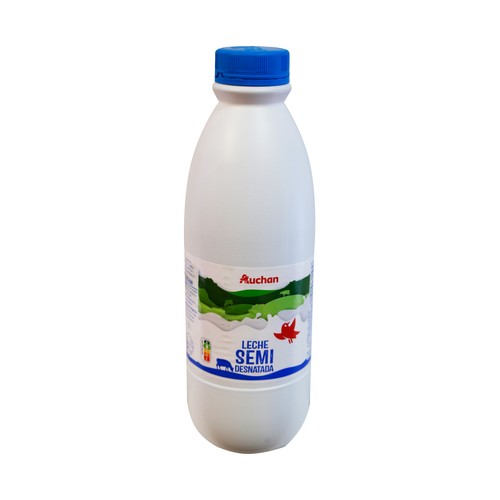 AUCHAN Leche de vaca semidesnatada 1,5 l Producto Alcampo.