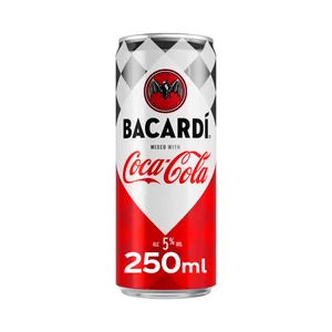 COCA COLA Combinado de ron blanco Bacardi con refresco de cola lata 250 ml.