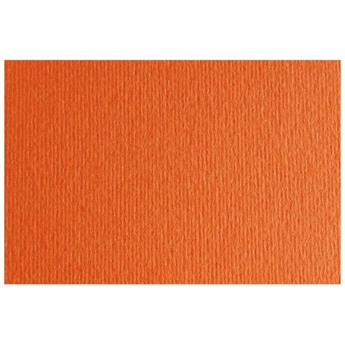 Sobre de 10 cartulinas con 2 texturas, una lisa y otra rugosa, color sólido naranja, tamaño DIN A4, SADIPAL.
