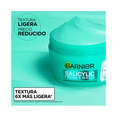 GARNIER Salicylic Crema facial ultraligera, hidratante y antiimperfecciones 85 ml. 