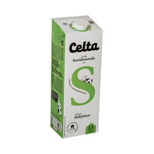 CELTA Leche de vaca semidesnatada con bienestar animal garantizado CELTA 1.5 l.