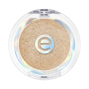 ESSENCE tono 001 Golden glow dorado brillante Sombra de ojos acabado radiante y metálico.