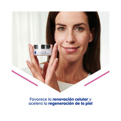 NIVEA Hyaluron cellular expert filler Crema de día antiedad intensiva con FPS 30, ácido Fólico y 2 tipos de ácido Hialurónico 50 ml.