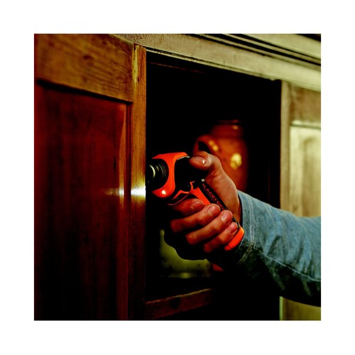 Atornillador eléctrico sin cable, batería litio 3,6V, BLACK + DECKER CS3652LC.