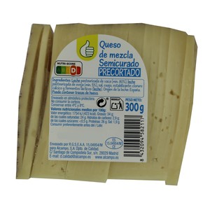 Imagen de PRODUCTO ECONÓMICO ALCAMPO Queso mezcla semicurado precortado PRODUCTO ECONÓMICO ALCAMPO YA CORTADO 300 g.