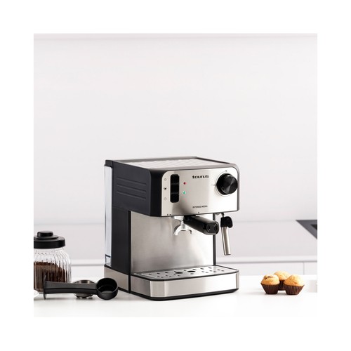 Cafetera expresso TAURUS CM851X, 850W, presión 20bar, 2 tazas, café molido, capacidad 1,6L.