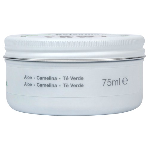 BULLDOG Bálsamo para barba con aloe vera, camelina y té verde, de origen natural BULLDOG 75 ml.