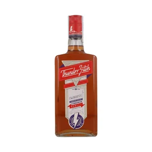 THUNDER BITCH Licor de whisky canadiense, chile y canela THUNDER BITCH botella de 70 cl.