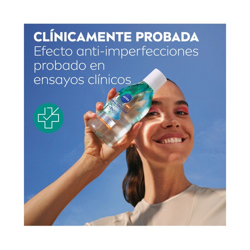 NIVEA Derma skin clear Agua micelar sin perfume para pieles propensas a imperfecciones 400 ml.