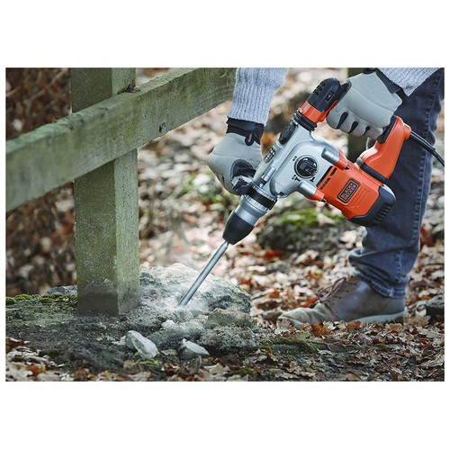 Martillo sds-plus 1250W, con maletín, BLACK + DECKER BEHS03K.