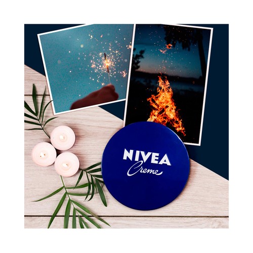 NIVEA Creme Crema corporal hidratante de uso diraio, apta cara cara y cuerpo  30 ml.