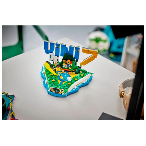 LEGO Editions. 43027, Vini Jr.: Fenómenos del Fútbol.